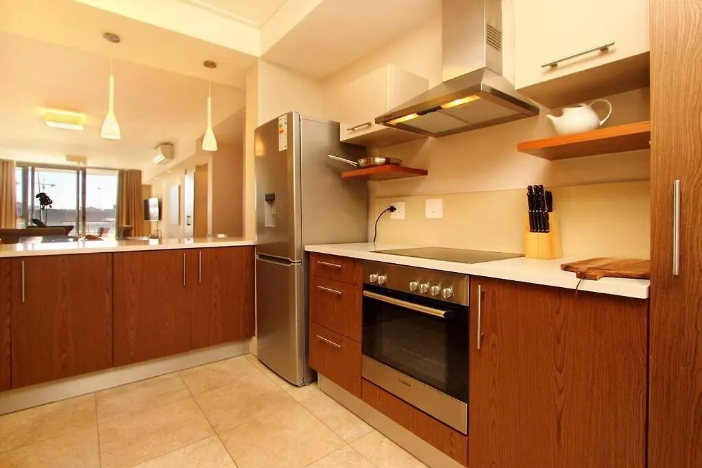 Canal Quays No Load Shedding Two Bedroom Apartment Cape Town 0*,
