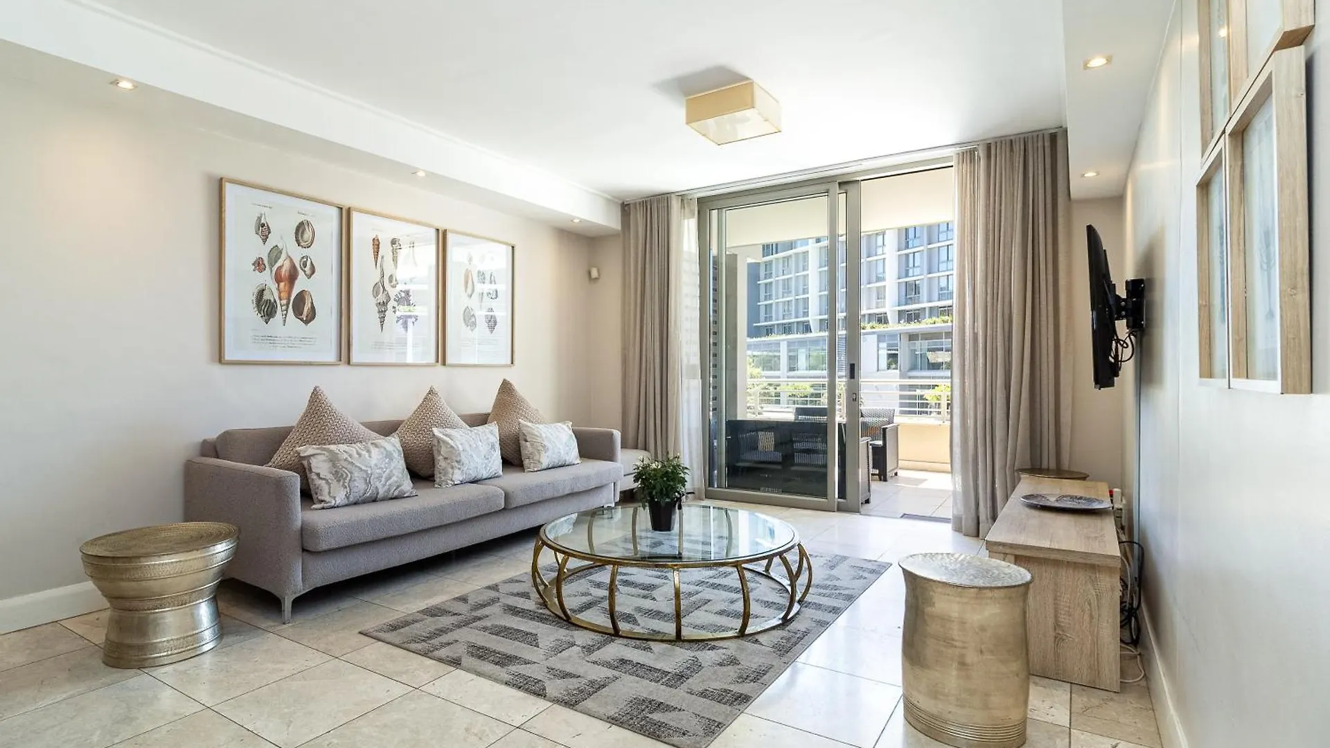Canal Quays No Load Shedding Two Bedroom Apartment Cape Town